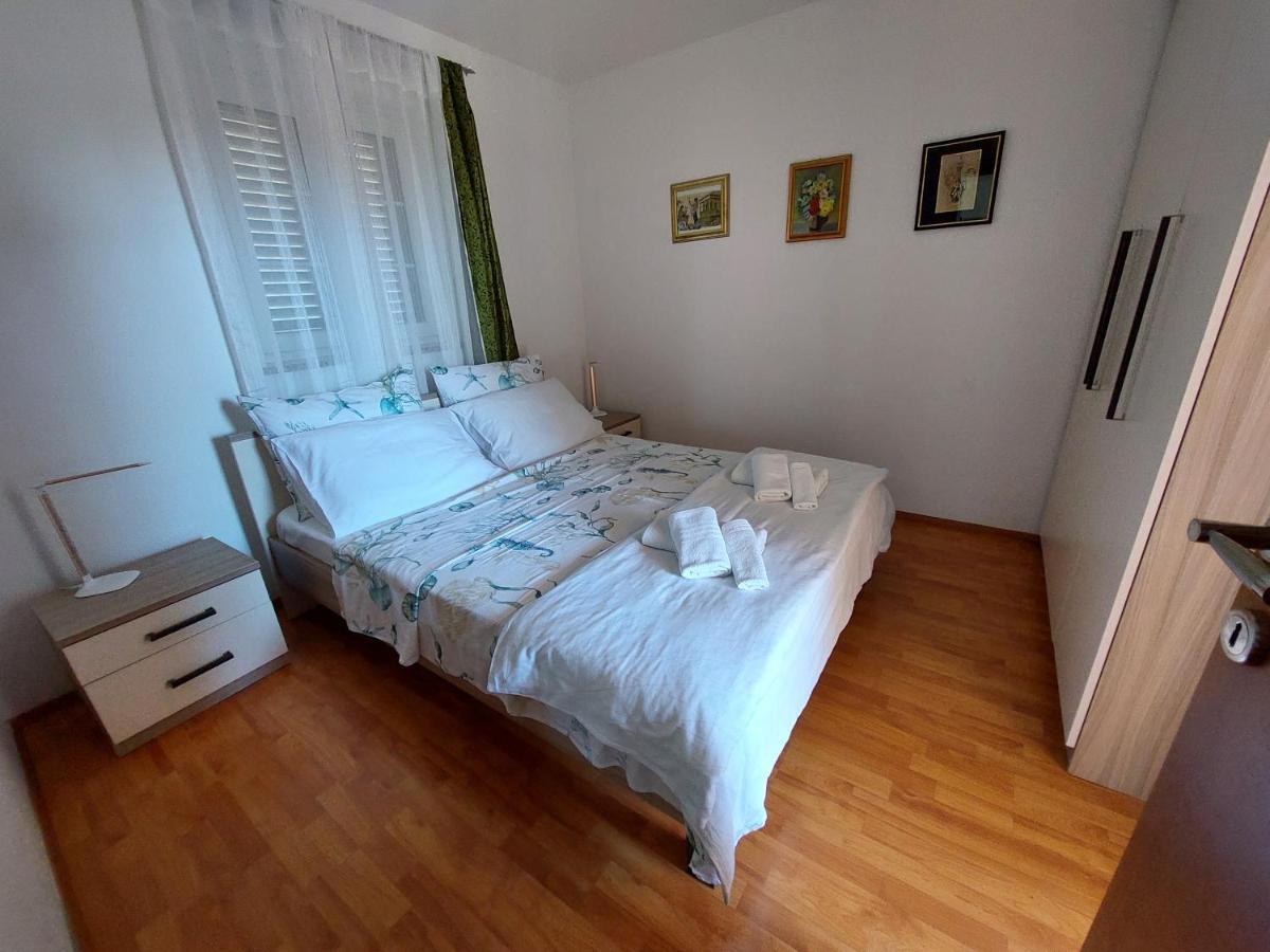 Lana Apartment Fazana Exterior photo